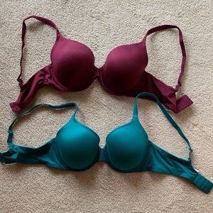 Victoria’s Secret bras